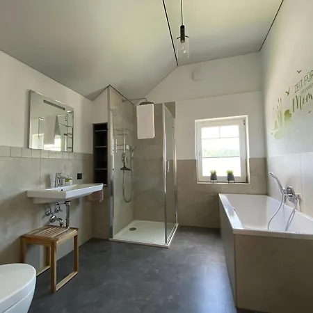 Haus Mariechen Whg 1 - 5-sterne-dtv-klassifizierung Nahe Silbersee Mit Balkon & Sauna, Freibad Fusslaeufig